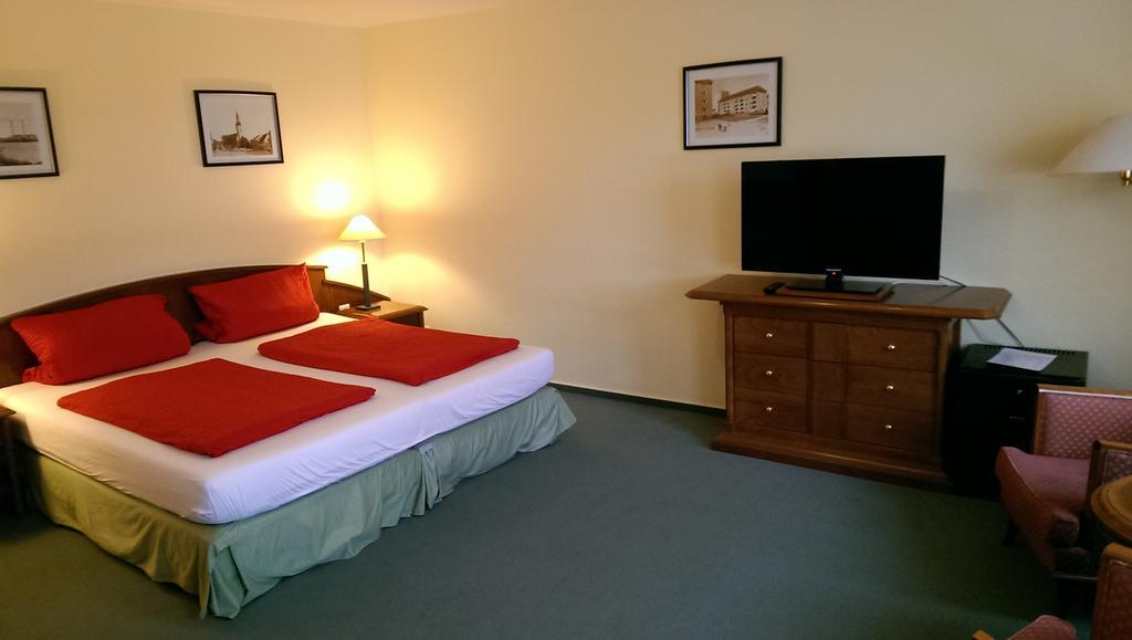 Hotel Lausitzhof à Lübbenau Extérieur photo
